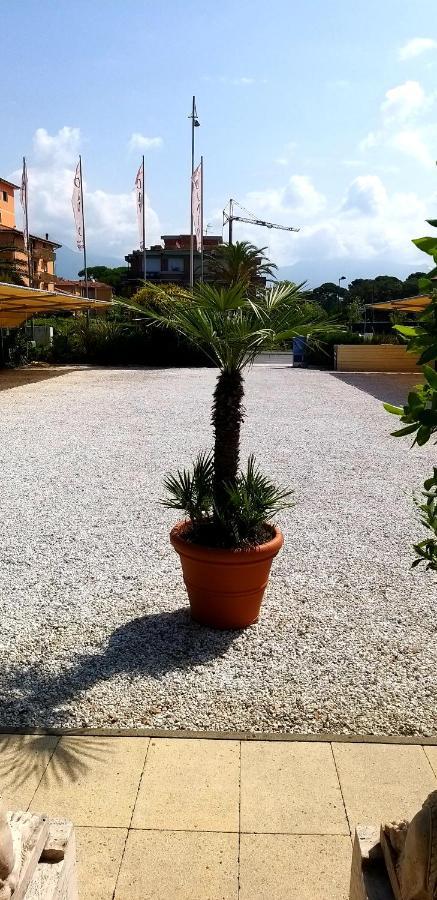 Danio Beach House Lido di Camaiore Exteriér fotografie